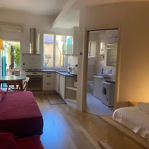 Casa Santa Caterina , Bologna Italien